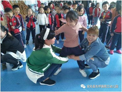 抬轿子游戏,体验传统民俗乐趣